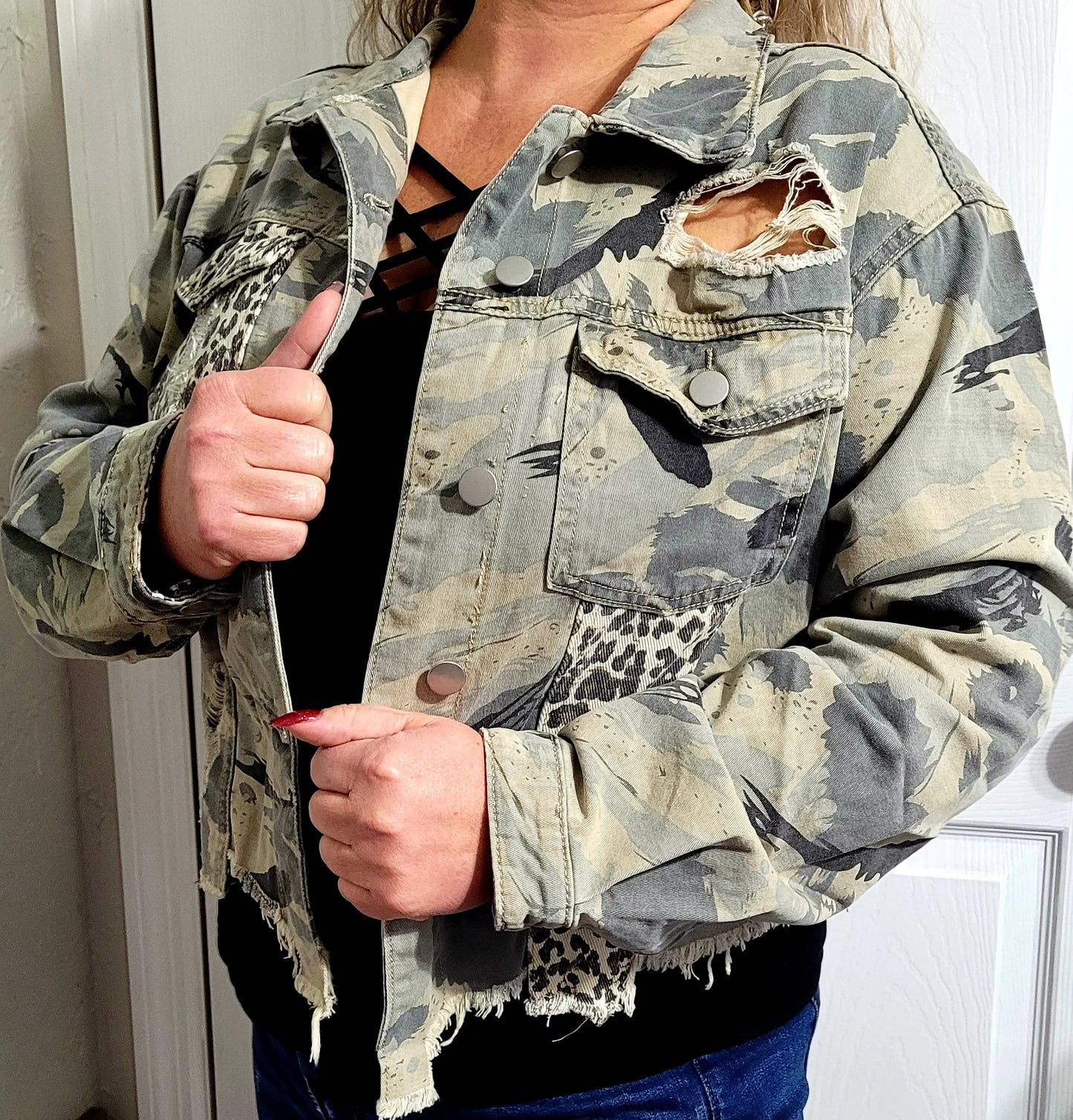 Distressed Camo Jacket – Southside Cowgirl