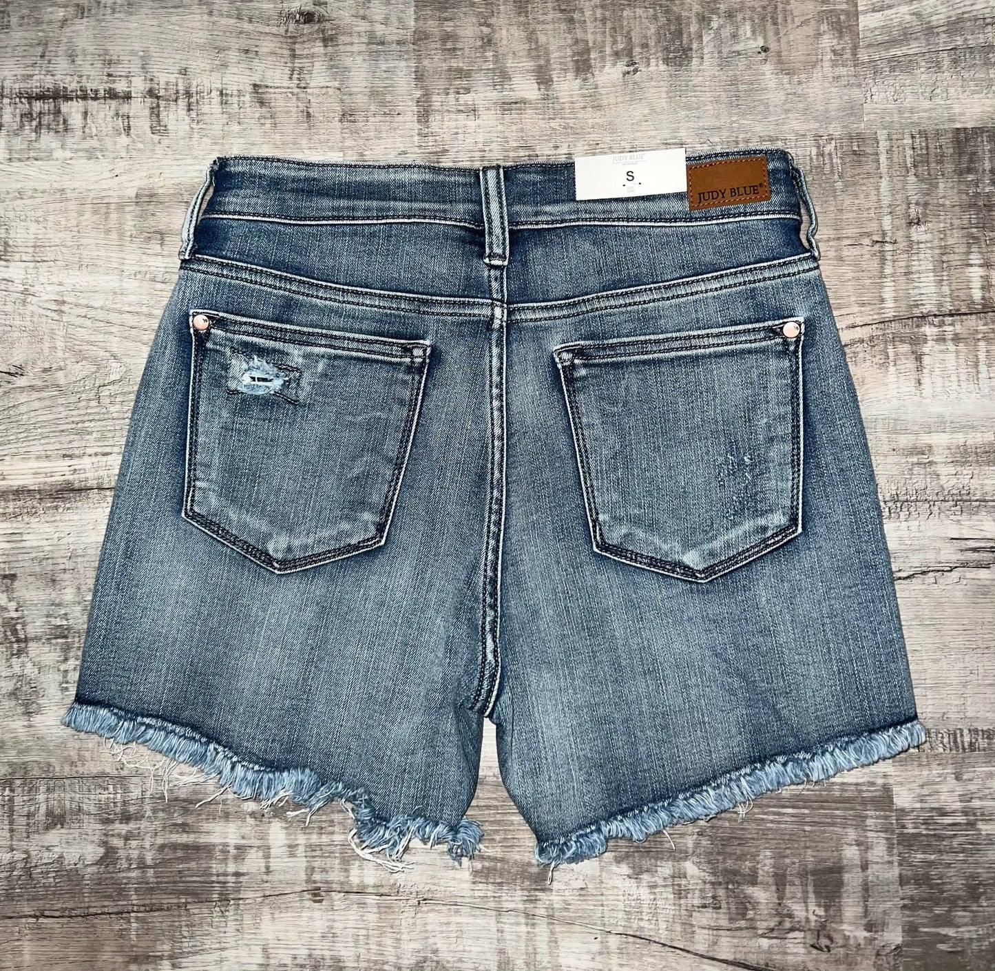 Judy Blue Mid-Rise Patch Wash-Out Cutoff Shorts